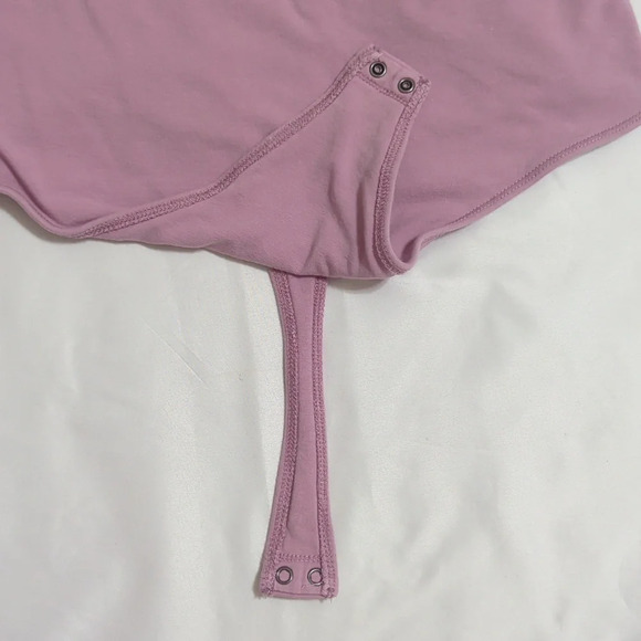 Abercrombie & Fitch Square Neck Sleeveless Bodysuit, Color Dusty Pink Size L - Picture 8 of 15